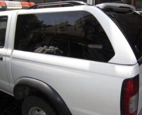 اتاق عقب نیسان پیکاپ شیشه ثابت