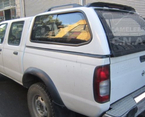 اتاق عقب نیسان پیکاپ شیشه کشویی