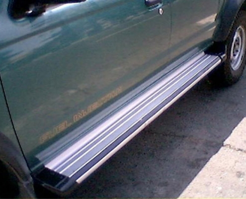 گارد و رکاب نیسان پیکاپ , رکاب آلمینیومی نیسان پیکاپ