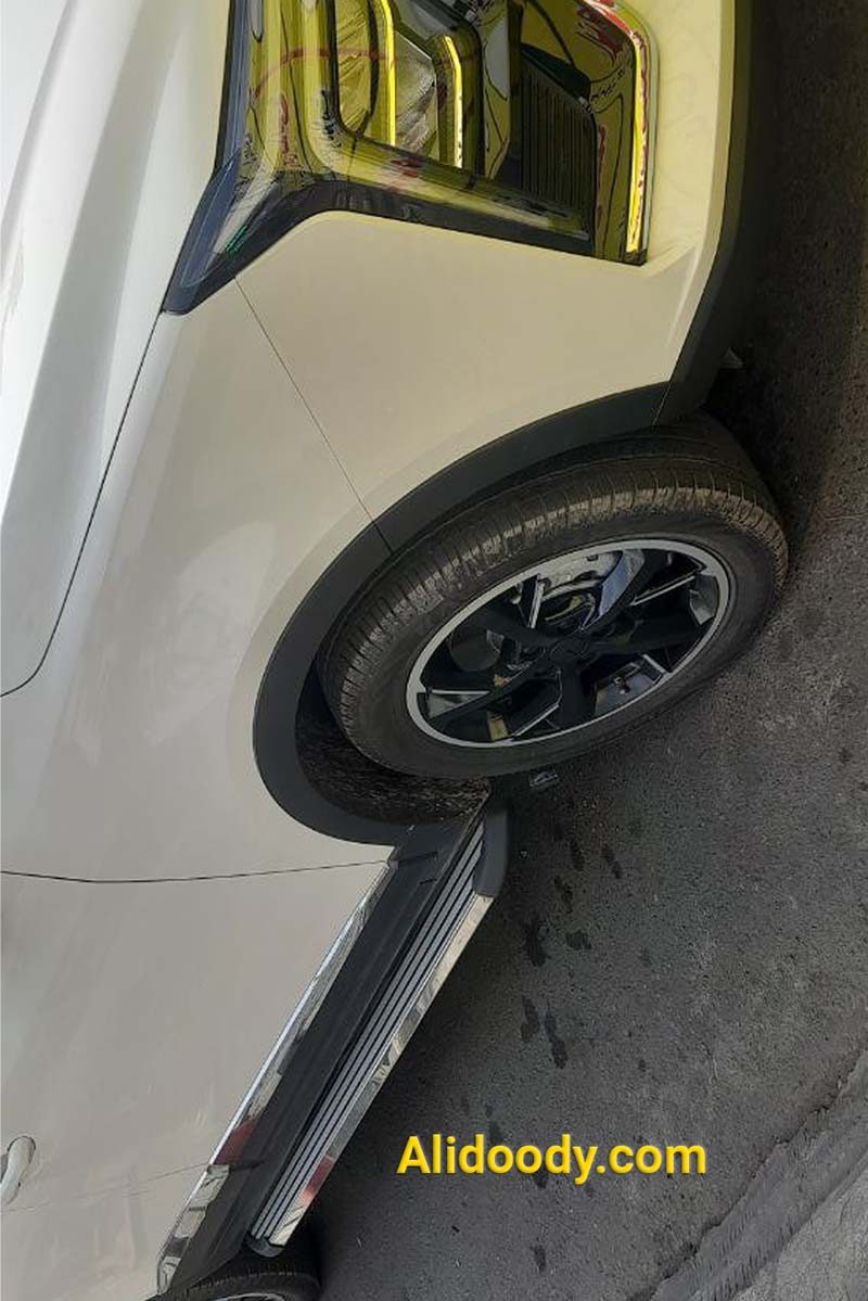 گارد و رکاب کی‌ام‌سی ایکس 5, گارد و رکاب KMC X5, رکاب فابریک KMC X5