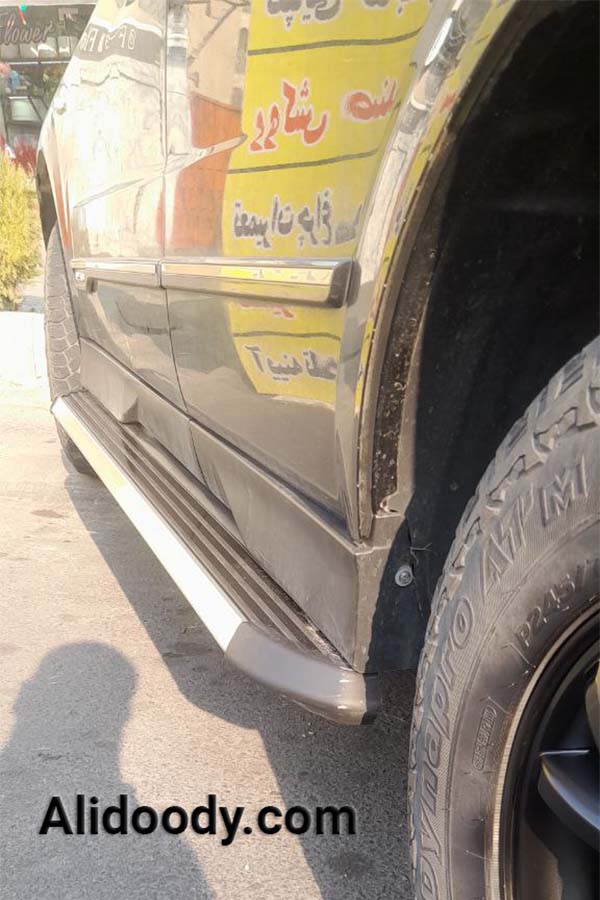 گارد و رکاب کوراندو, رکاب بغل کوراندو