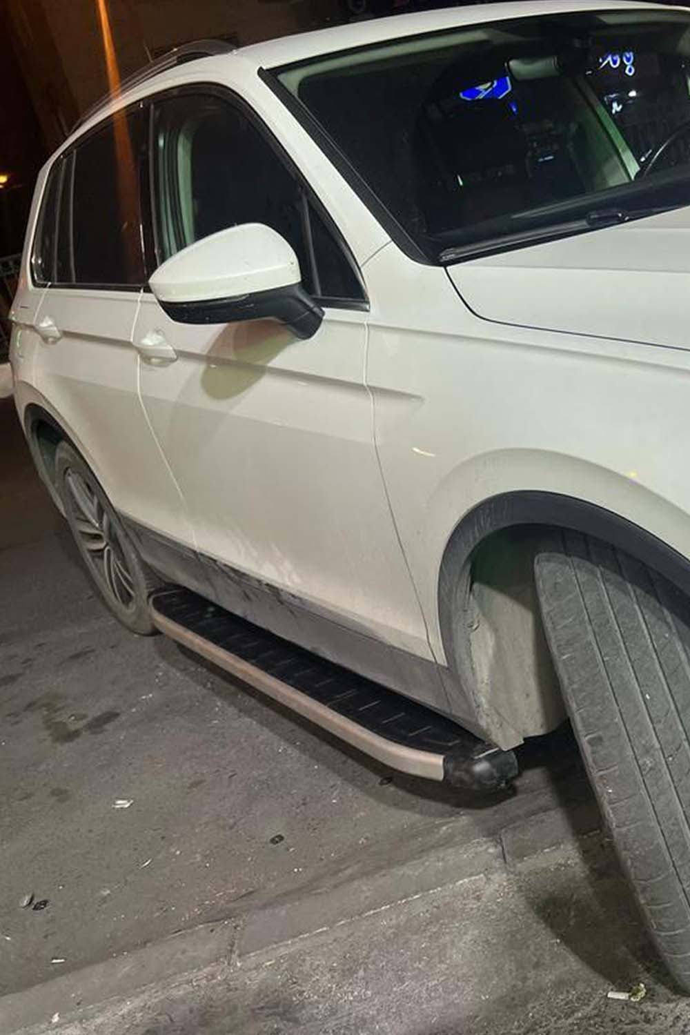 گارد و رکاب تیگوان, رکاب بغل فولکس تیگوان