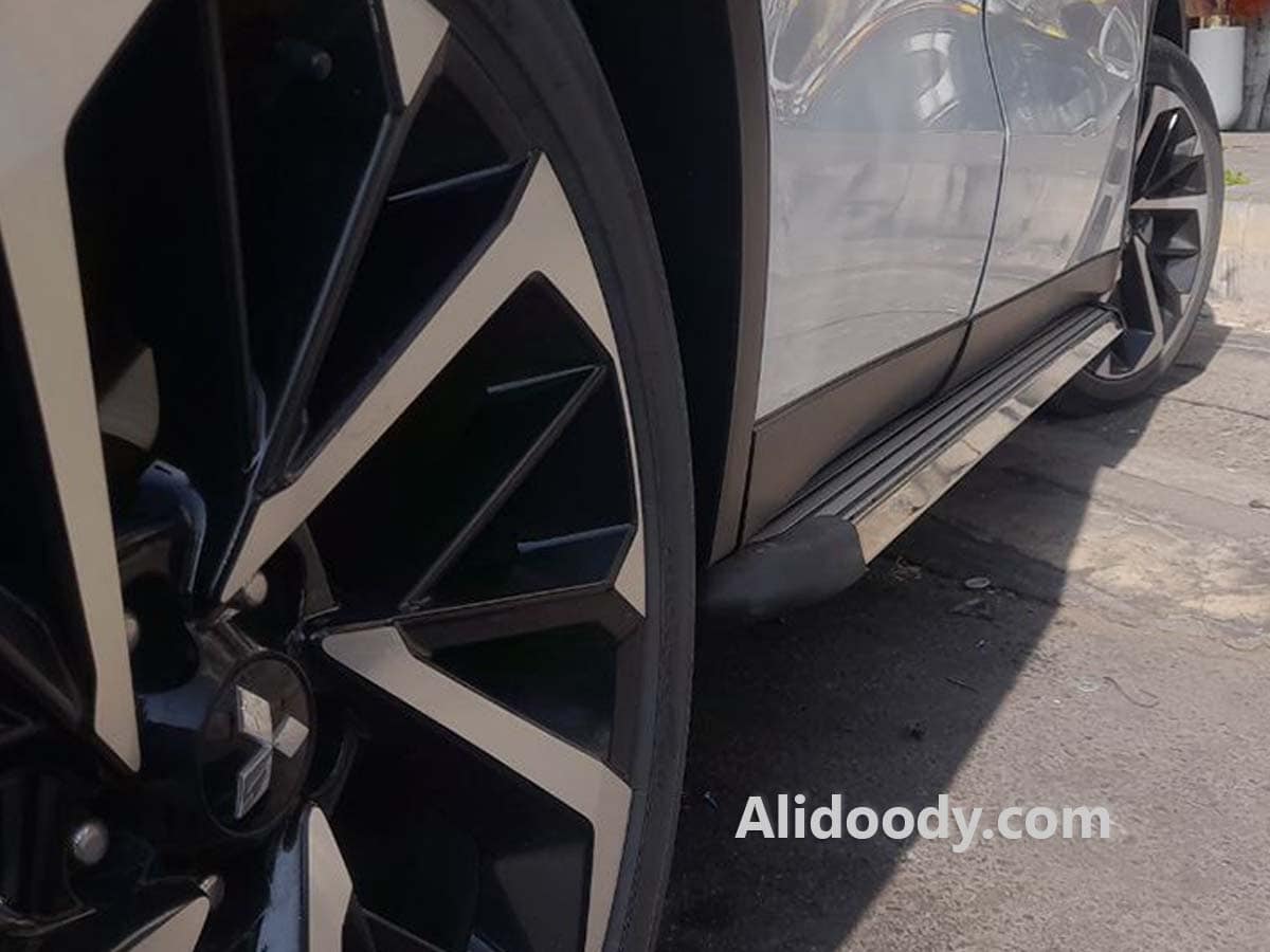 گارد و رکاب میتسوبیشی اوتلندر, رکاب میتسوبیشی اوتلندر ۲۰۲۳